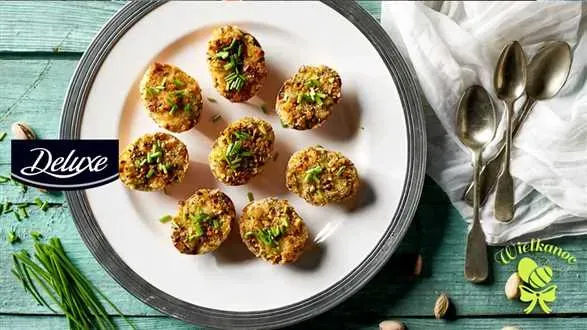 Faszerowane jajka z pistacjami