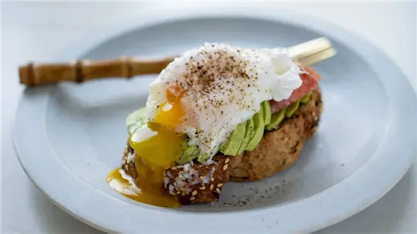 Jajka w koszulkach z airfryera