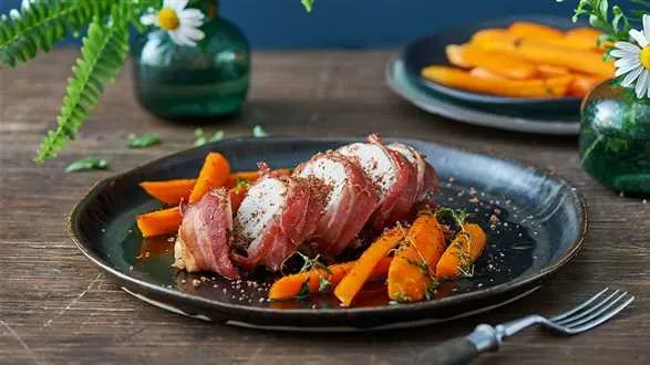 Kurczak w boczku z czekoladą