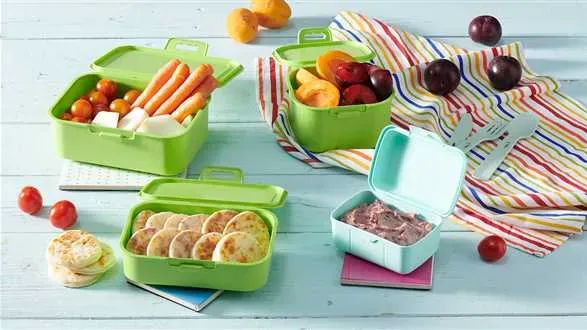 Lunchbox z serowymi proziakami