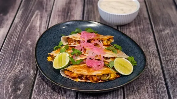 Quesadille z kurczakiem barbecue