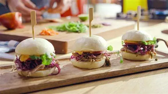 Wielkopolski street food – pyzy z kaczką 