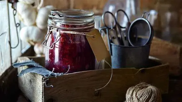 Kiszone buraki z anyżem i goździkami