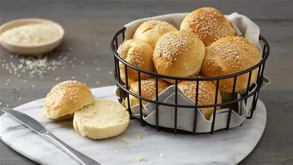 Drożdżowe bułeczki do burgerów