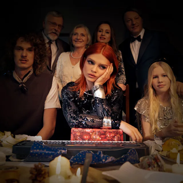 Może zaczniemy w Święta • Cały album • Wszystkie utwory • Wykonawca