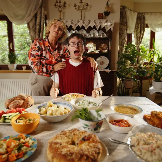 Obiad u babci • Cały album • Wszystkie utwory • Wykonawca