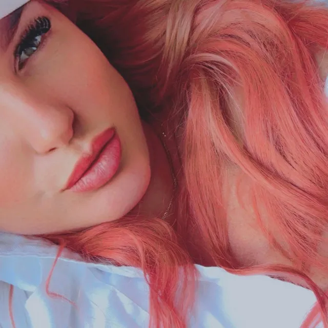 JESTEM • Cały album • Wszystkie utwory • Wykonawca