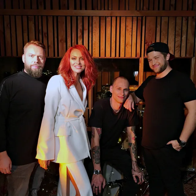 Zabierz mnie na święta • Cały album • Wszystkie utwory • Wykonawca