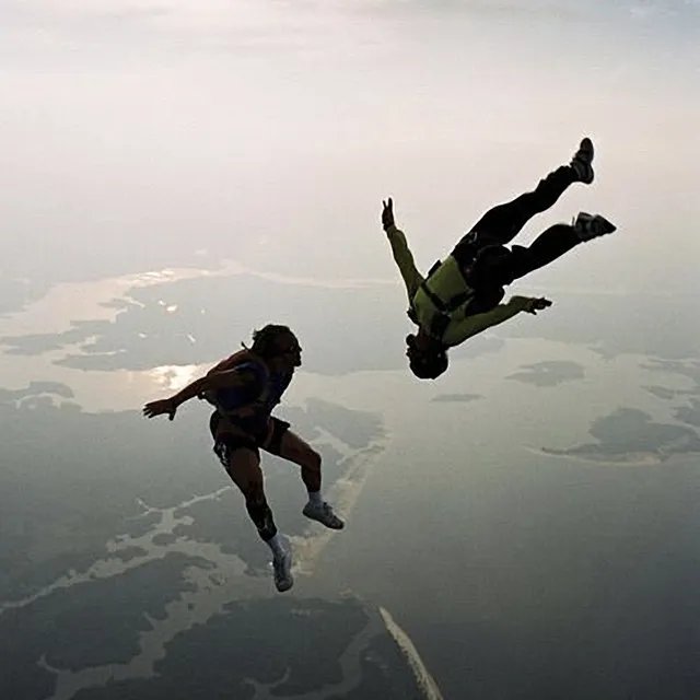 Fly Away • Cały album • Wszystkie utwory • Wykonawca