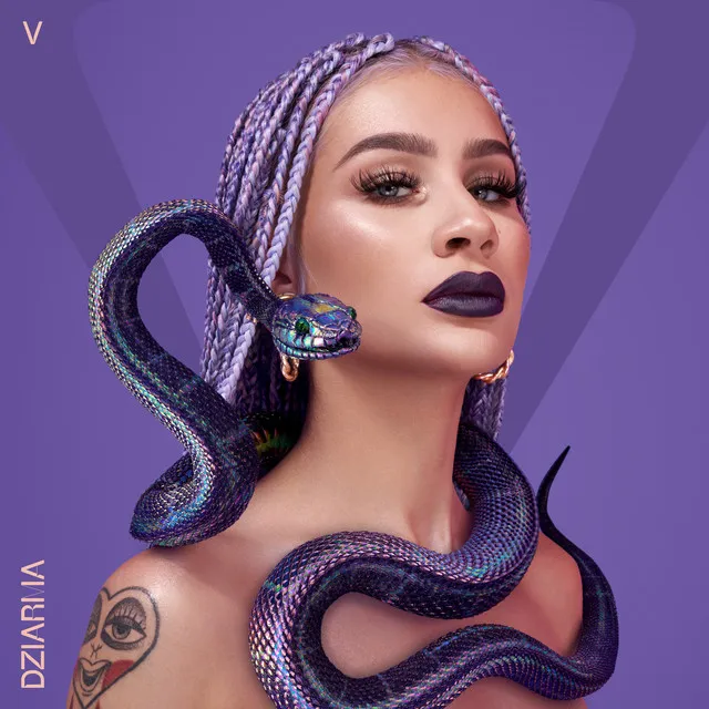 V • Cały album • Wszystkie utwory • Wykonawca