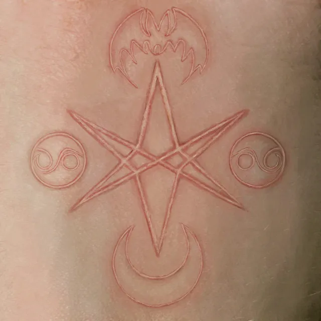 DiE4u • Cały album • Wszystkie utwory • Wykonawca