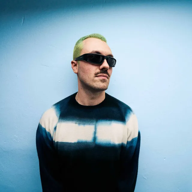 Marlon Hoffstadt • Albumy • Piosenki • Życiorys