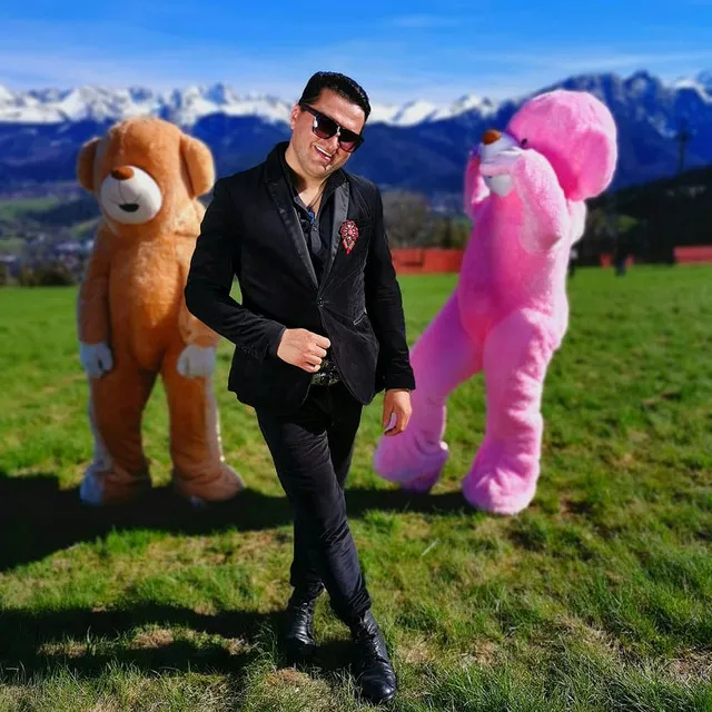 Pokochaj jak pluszowy miś • Cały album • Wszystkie utwory • Wykonawca