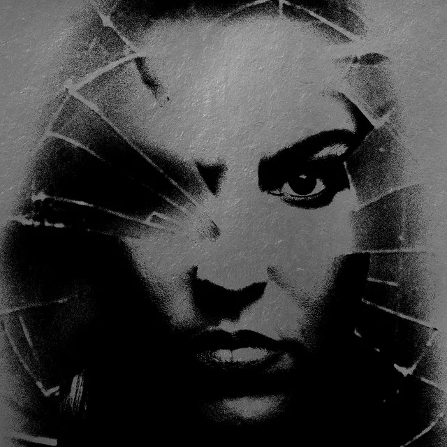 Mine • Cały album • Wszystkie utwory • Wykonawca