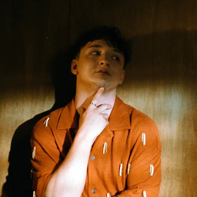 Wojtek Szumański • Albumy • Piosenki • Życiorys