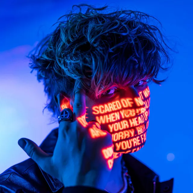 Never Back Down • Cały album • Wszystkie utwory • Wykonawca