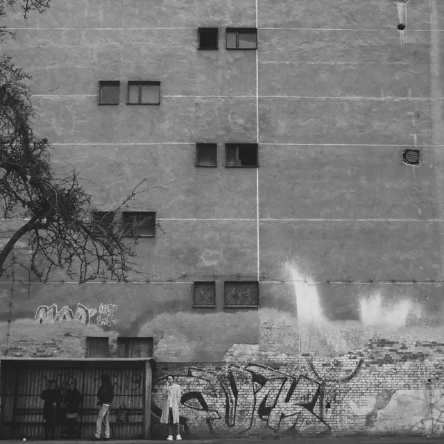 UWIERZ • Cały album • Wszystkie utwory • Wykonawca