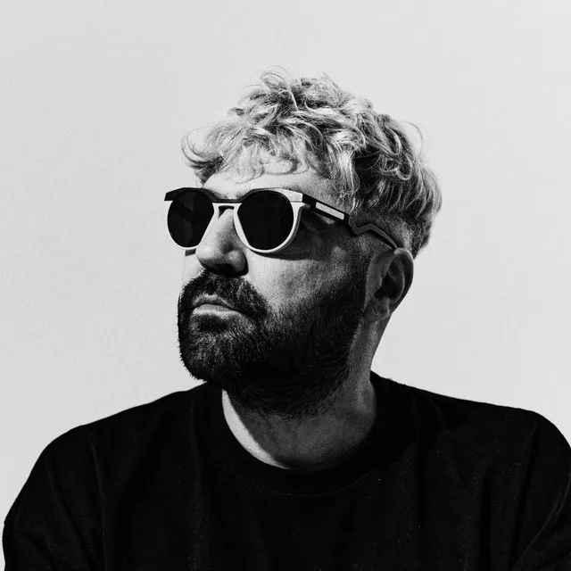 U2 • Dyskografia • Życiorys • Utwory