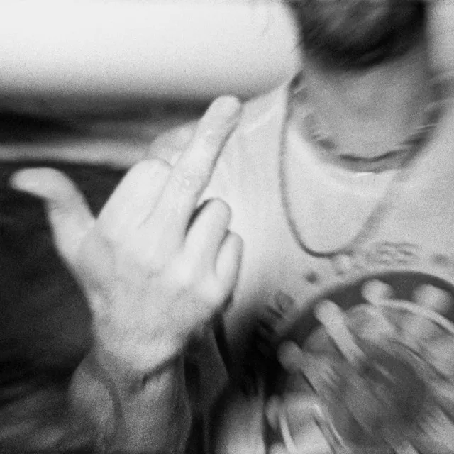 Loser • Cały album • Wszystkie utwory • Wykonawca