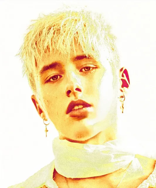 Miłosz Skierski • Albumy • Piosenki • Życiorys