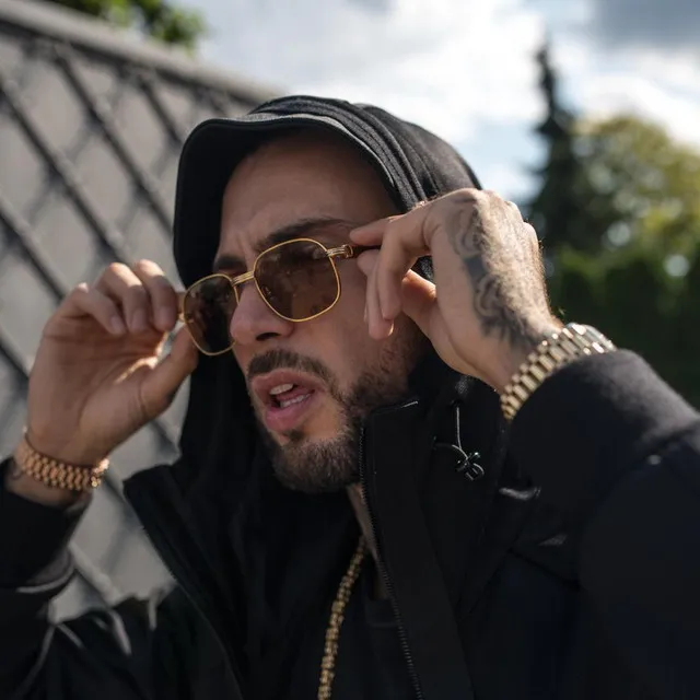 Malik Montana • Albumy • Piosenki • Życiorys