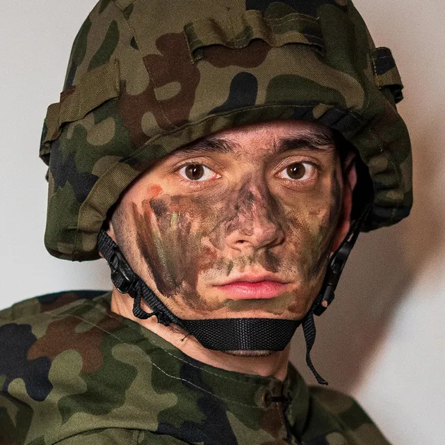 Pan Żołnierz • Cały album • Wszystkie utwory • Wykonawca