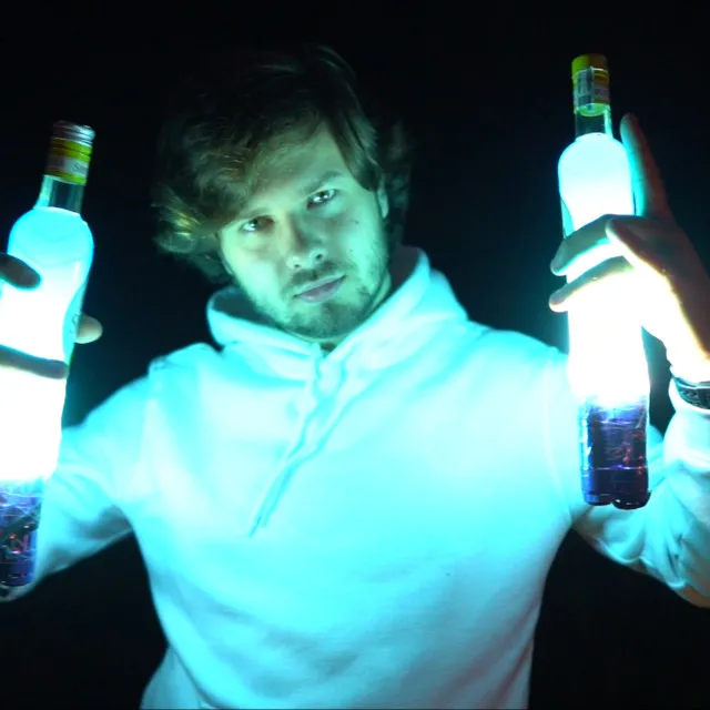 Kolorowa • Cały album • Wszystkie utwory • Wykonawca