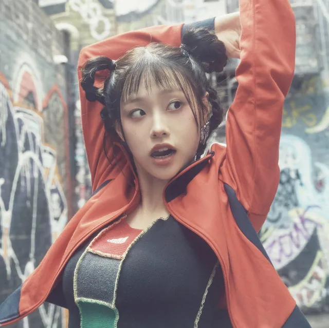 Chuu • Albumy • Piosenki • Życiorys