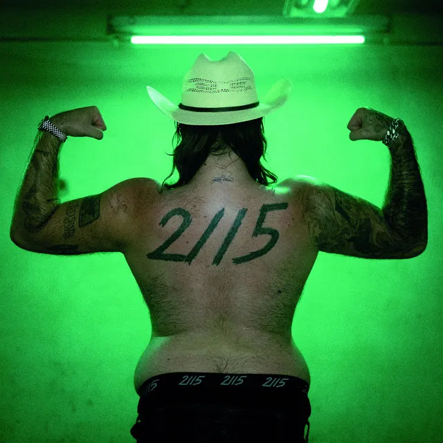 Hit 'Em Up • Cały album • Wszystkie utwory • Wykonawca