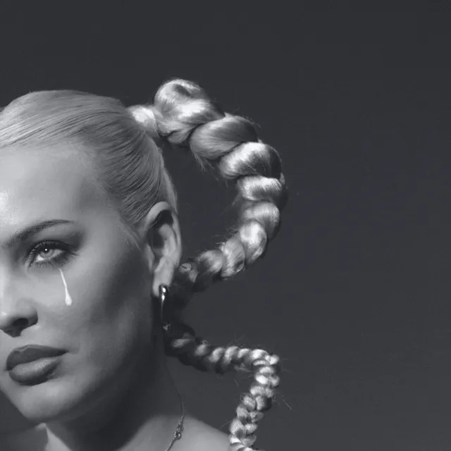 SAD B!TCH ([IVY] Remix) • Cały album • Wszystkie utwory • Wykonawca