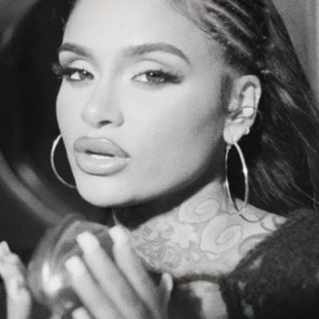 (un)Folded • Cały album • Wszystkie utwory • Wykonawca