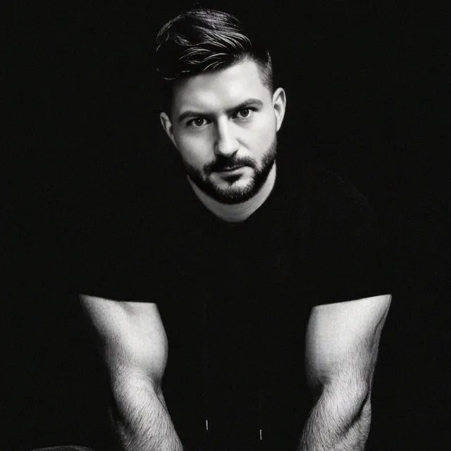 Jakub Storm • Albumy • Piosenki • Życiorys