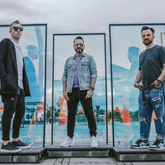 Oczy Miasta • Cały album • Wszystkie utwory • Wykonawca