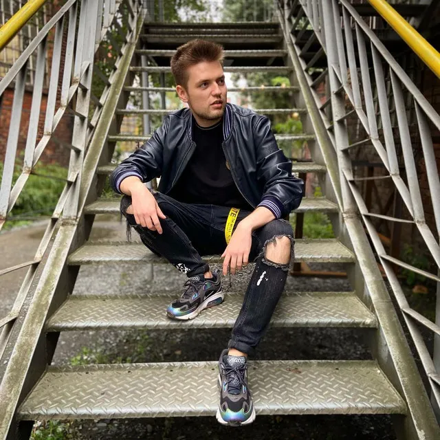 Przemekbestgames • Dyskografia • Życiorys • Utwory