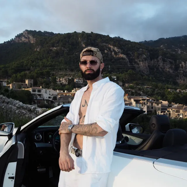 Blacha 2115 • Albumy • Piosenki • Życiorys