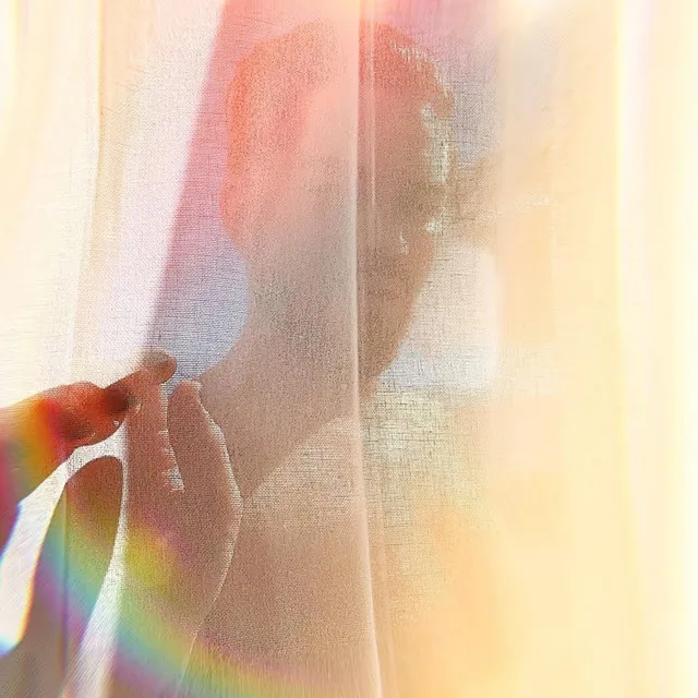 Feel Something • Cały album • Wszystkie utwory • Wykonawca