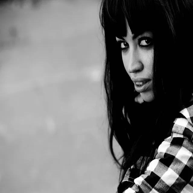 Lulla Goodbye - Single • Cały album • Wszystkie utwory • Wykonawca