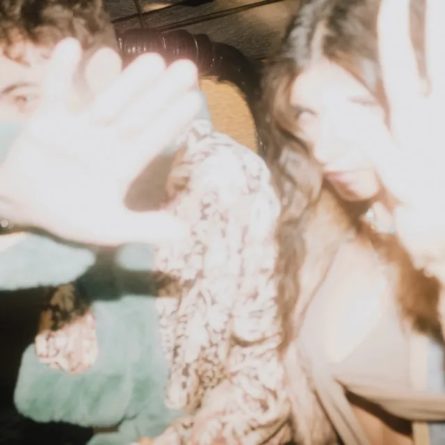 Nails • Cały album • Wszystkie utwory • Wykonawca