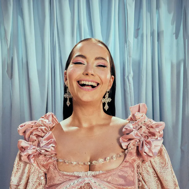 MARIA PRZED OŁTARZEM • Cały album • Wszystkie utwory • Wykonawca