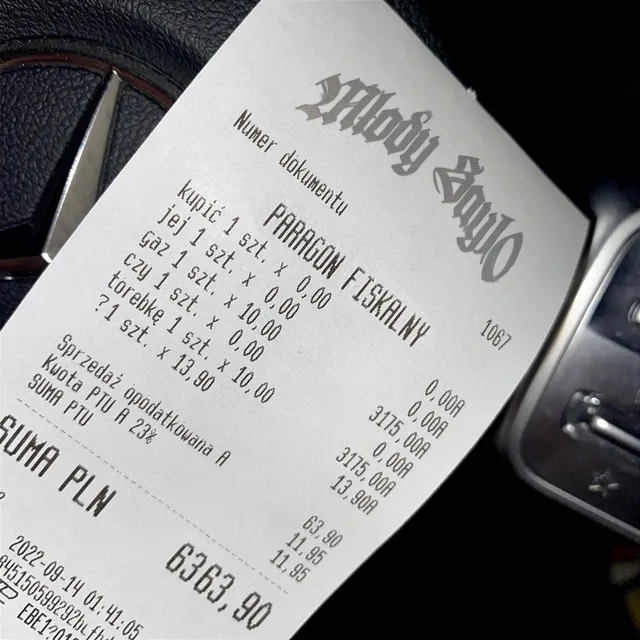 kupić jej gaz czy torebkę? • Cały album • Wszystkie utwory • Wykonawca