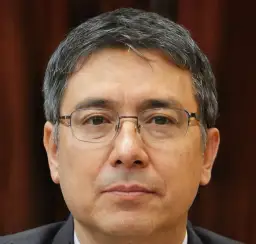 Autor Artur Kowalski