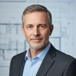 Autor Piotr Adamski