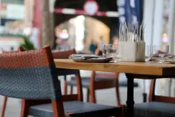 Dąbrowa Górnicza: Gdzie znaleźć najlepsze kawiarnie i restauracje?