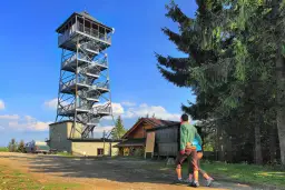 Rezerwat przyrody Czantoria: Odkryj unikalne skarby natury i szlaki