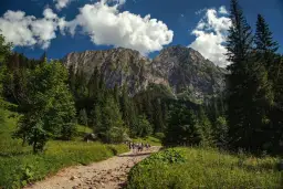 Czy wejście na Giewont jest trudne? Odkryj wyzwania i przygotowanie