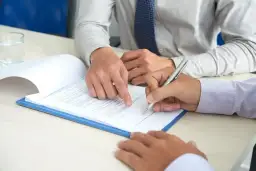 Wzór umowy kredytu: jak prawidłowo sporządzić dokument