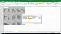 Excel pokazuje sumy częściowe dla kwartałów i całkowity wynik sprzedaży.