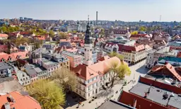 Zielona Góra kulinarnie: Gdzie zjeść smacznie i na każdą kieszeń?