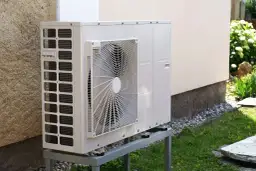 Jaki fundament pod pompę ciepła? Kluczowe informacje i porady