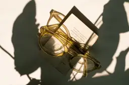 Okulary przeciwsłoneczne vintage - Odkryj ponadczasowy styl w okularach przeciwsłonecznych!